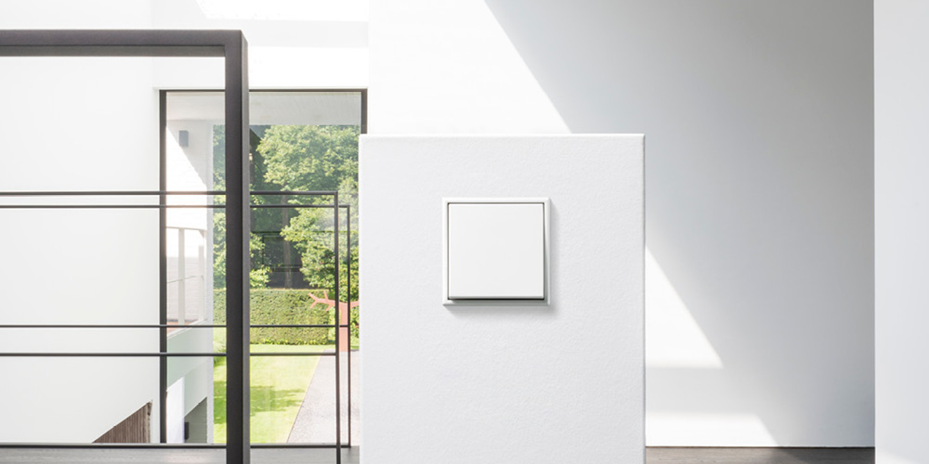 JUNG Schalterprogramme bei Matthias Krell Kälteanlagenbauer- u. Elektroinstallateurmeister in Grömitz